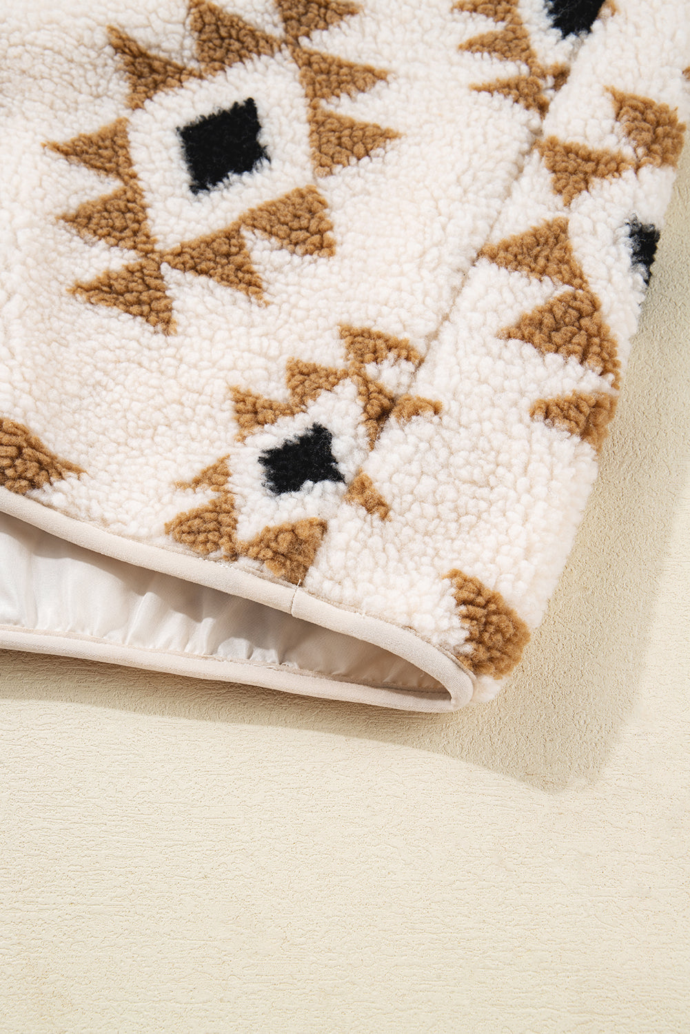 Khaki Geometric Print Sherpa Quarter Zip Collar Sweatshirt